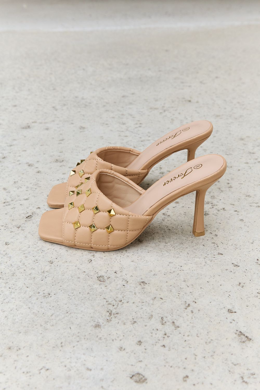 Forever Link Square Toe Quilted Mule Heels in Nude